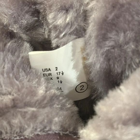 Airwalk Myra - NWT - Toddler Girls winter suede boots. Size 2 - Picture 6 of 6